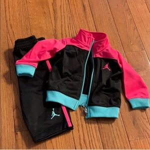 Jordan 2 piece jogging suit